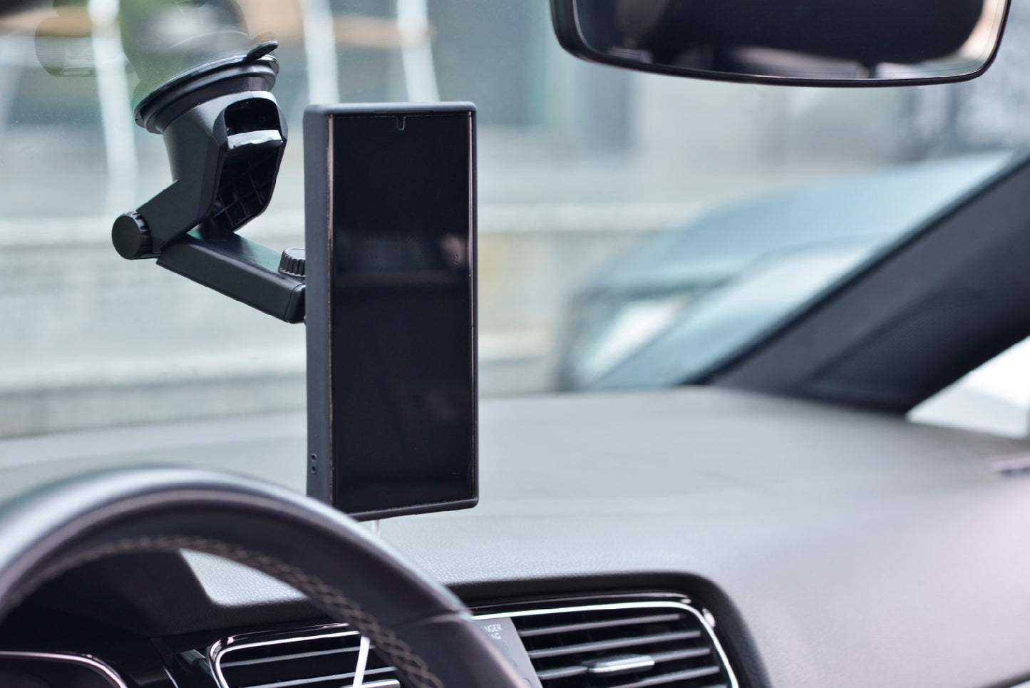 Energizer Wireless Car Charger