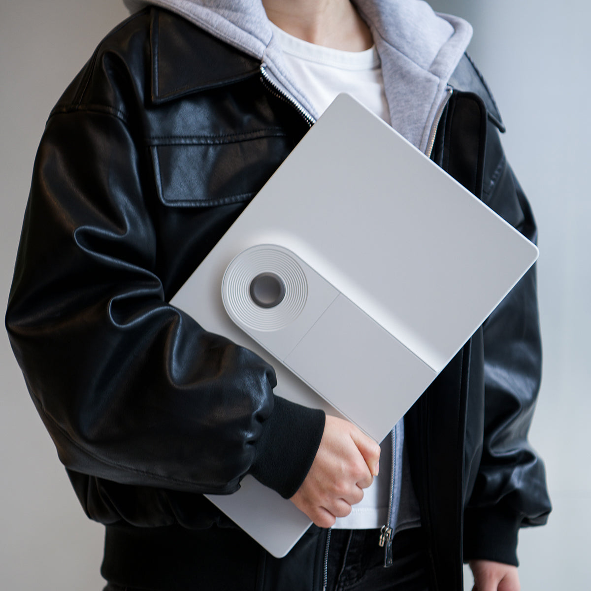 Sotsu SleekView 15.6' Portable Monitor